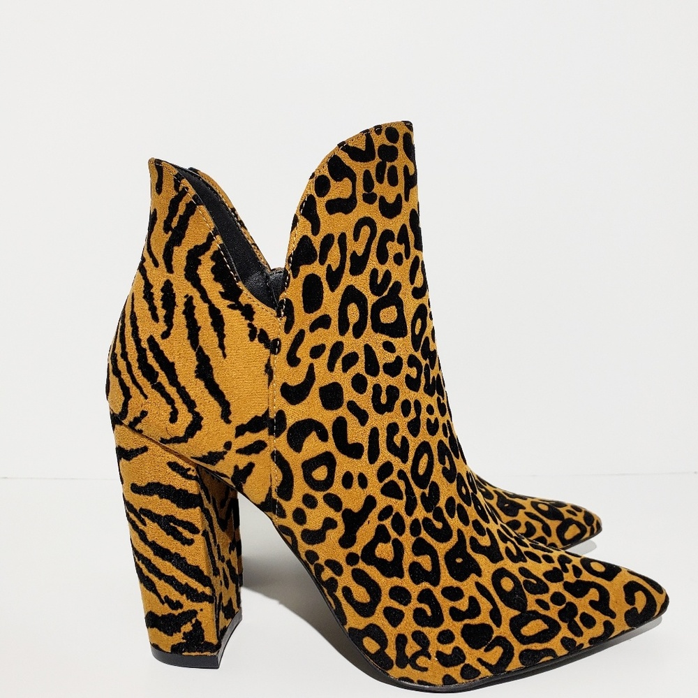 Leopard Booties - Picture 3 of 4
